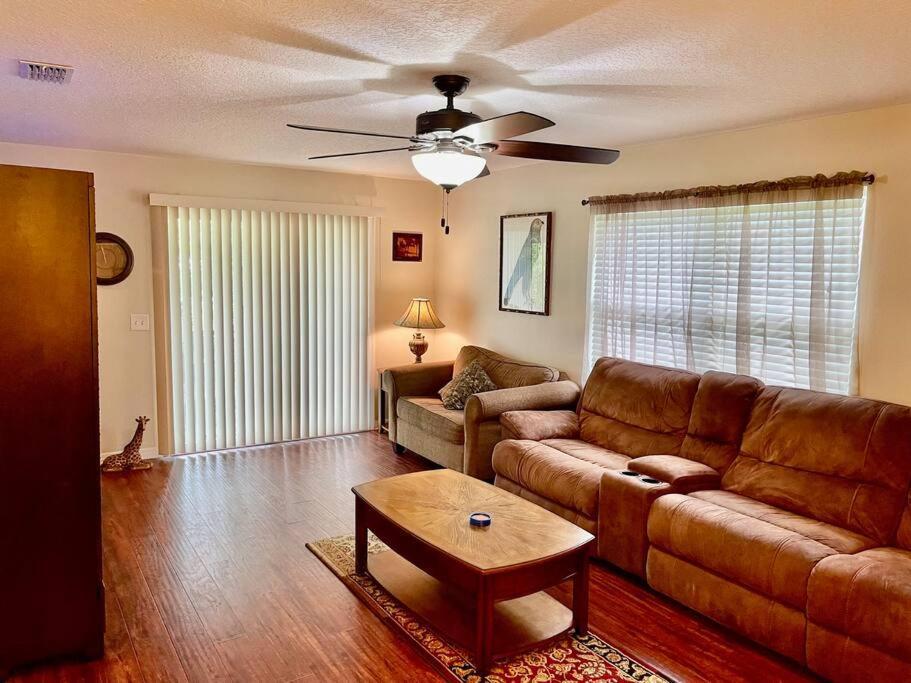 Cozy Modest Home Near Universal Studios/Volcanobay Орландо Экстерьер фото